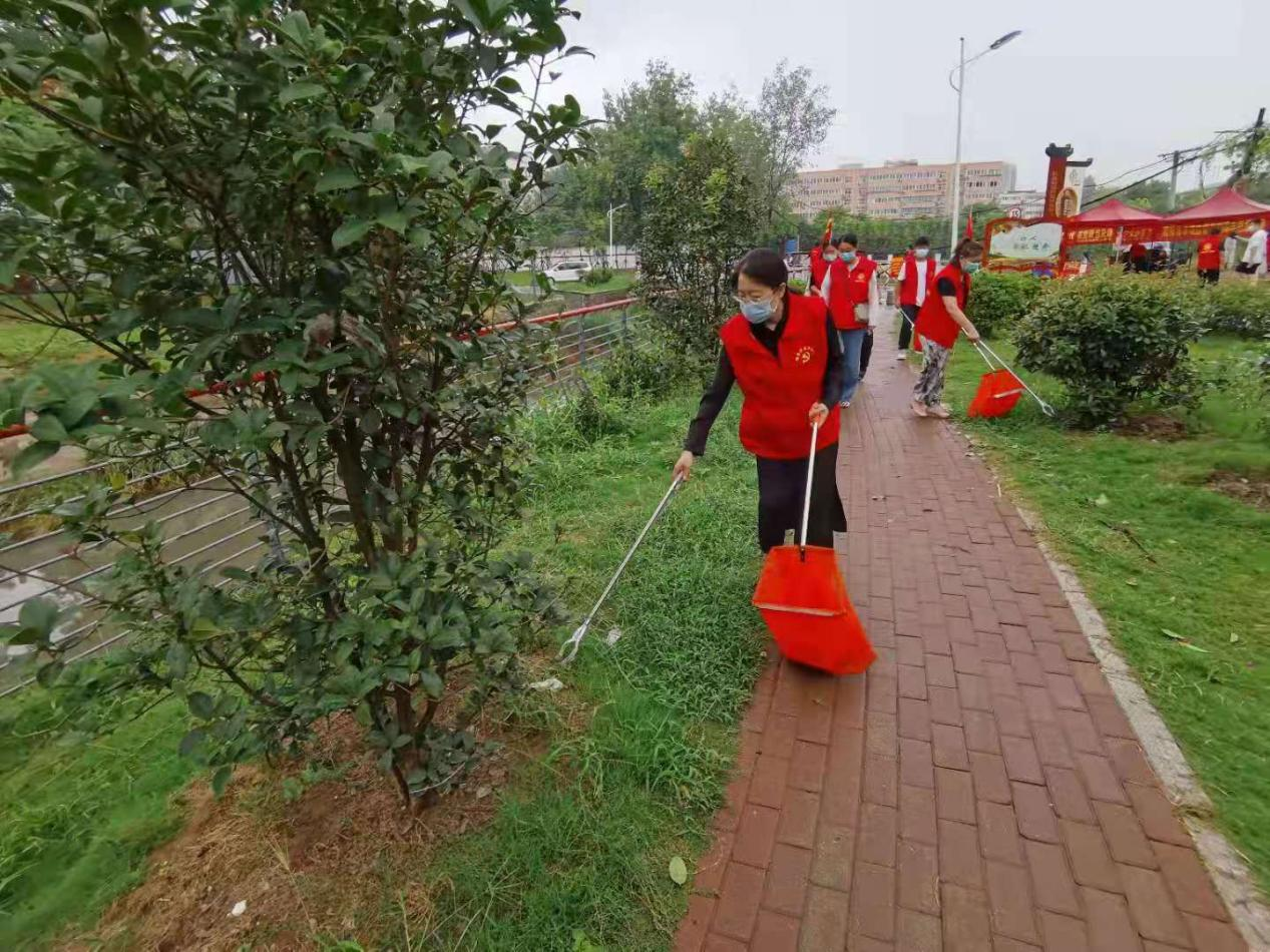 南陽市宛城區(qū)五里堡街道：扎實(shí)做好城市清潔行動(dòng)