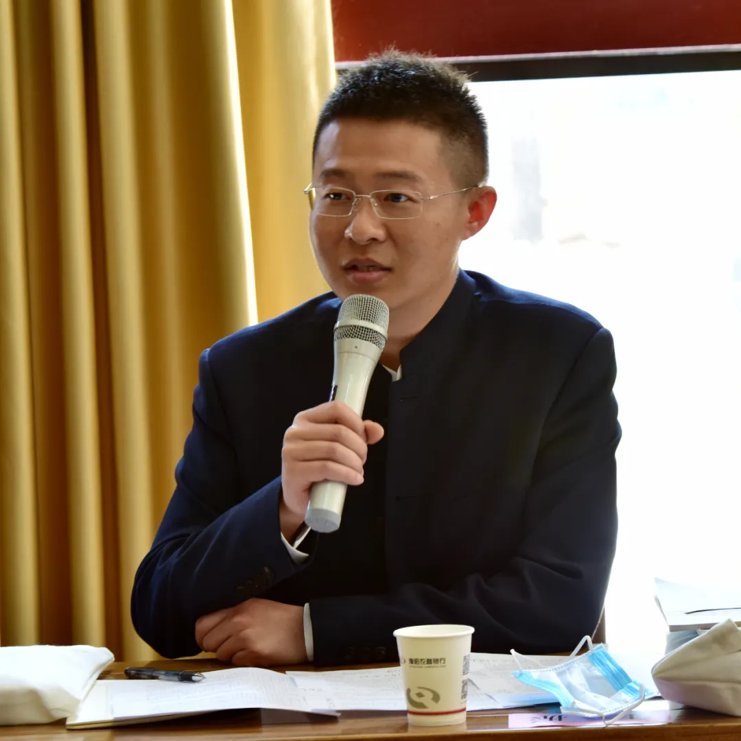 市文广旅体局党组书记张玉民,市委宣传部副部长张成铎出席,"最美读书