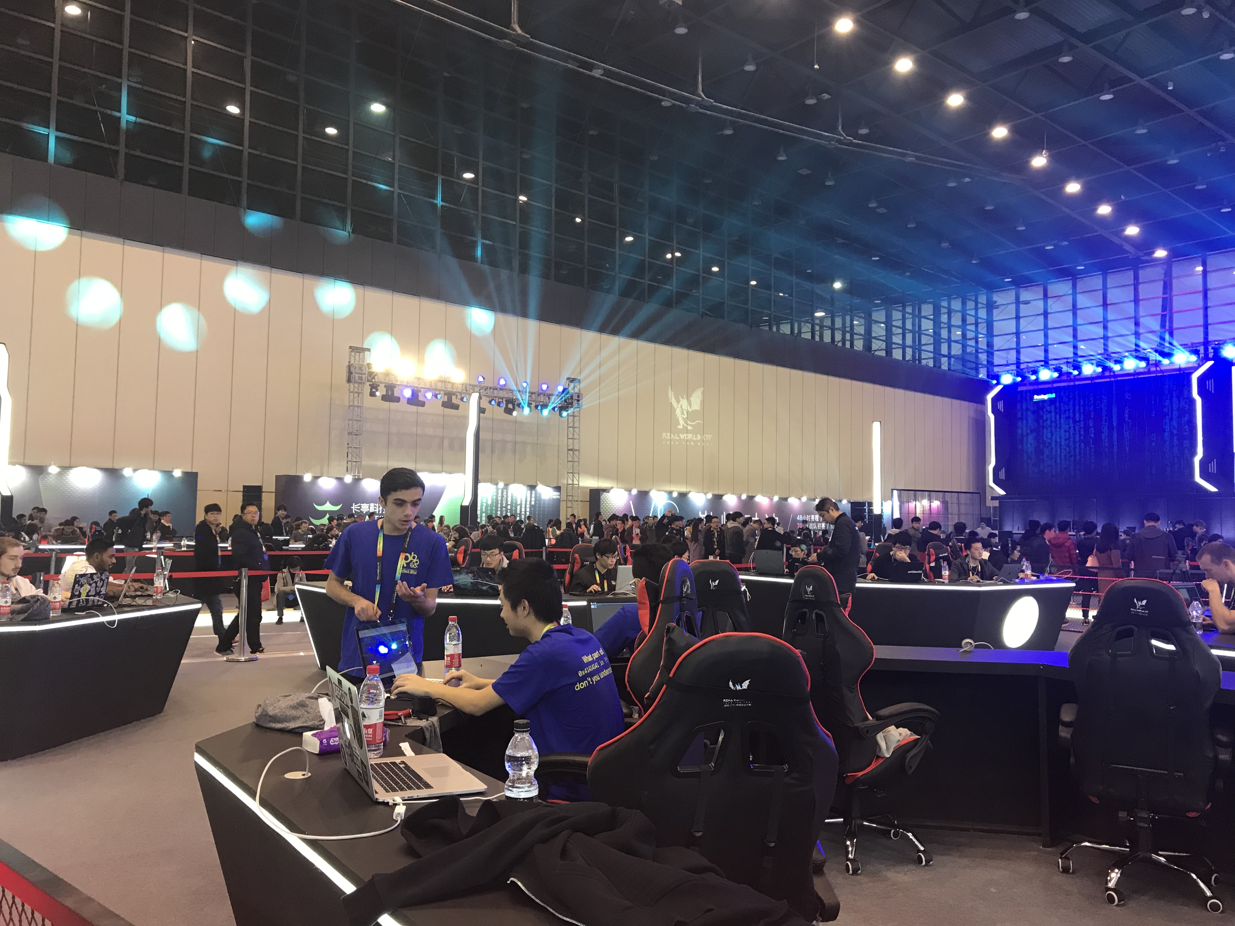 首届realworld国际ctf网络安全大赛逐鹿郑州20个全球顶尖战队鏖战48